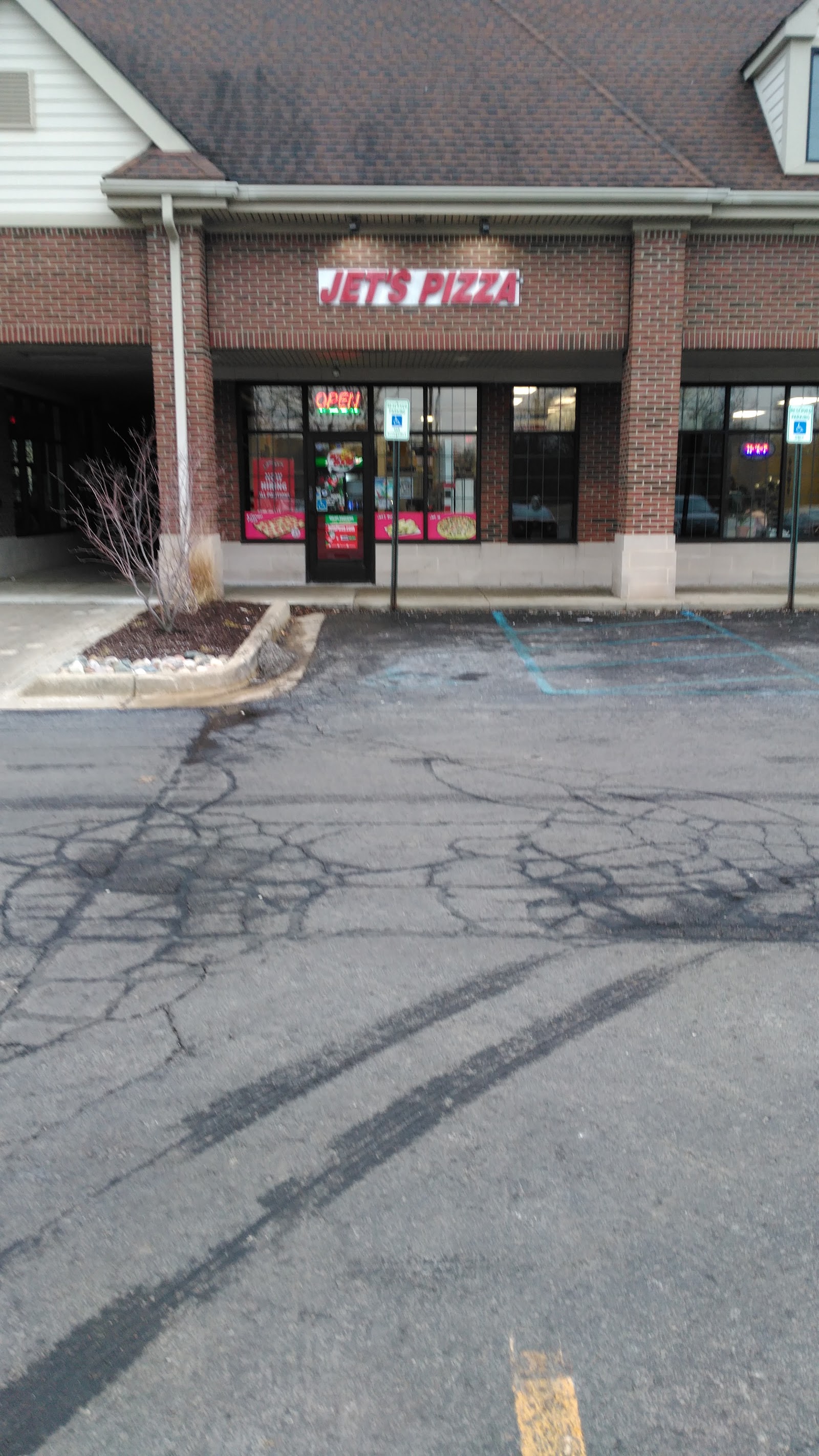 Jet's Pizza in Port Huron