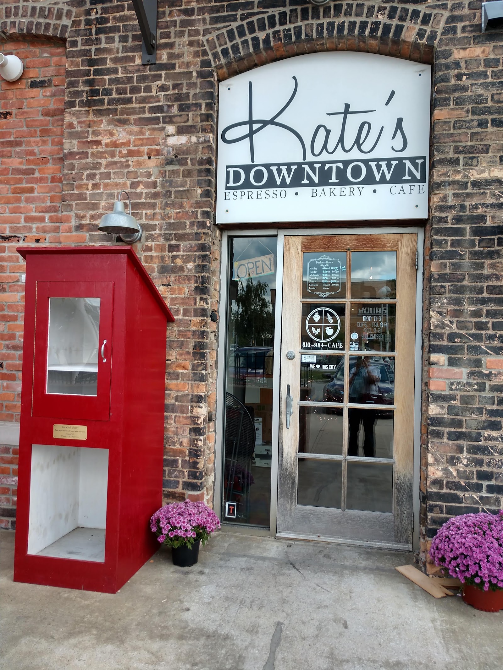 Kate's Downtown — photo