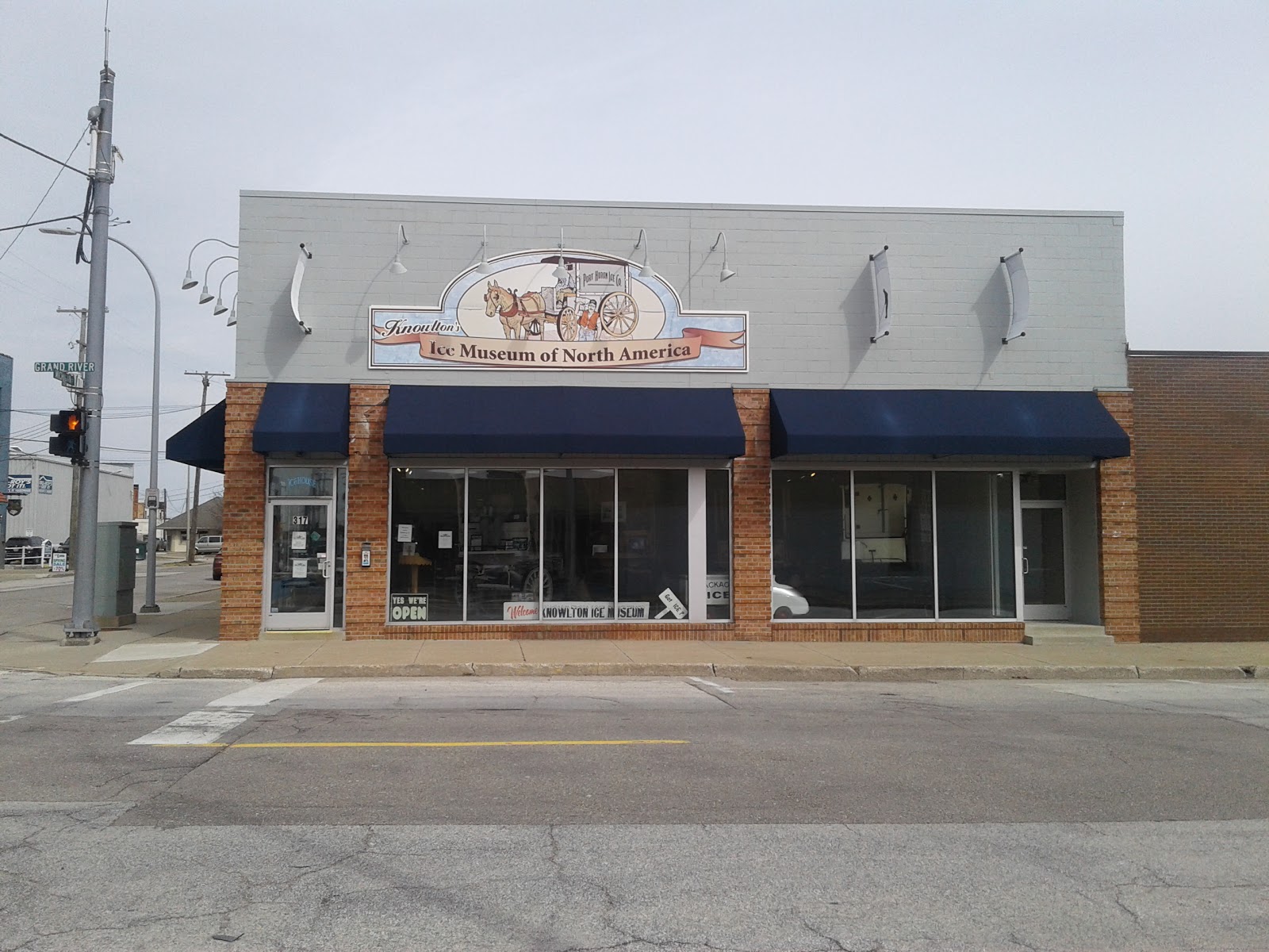 Knowlton's Ice Museum of North America in Port Huron