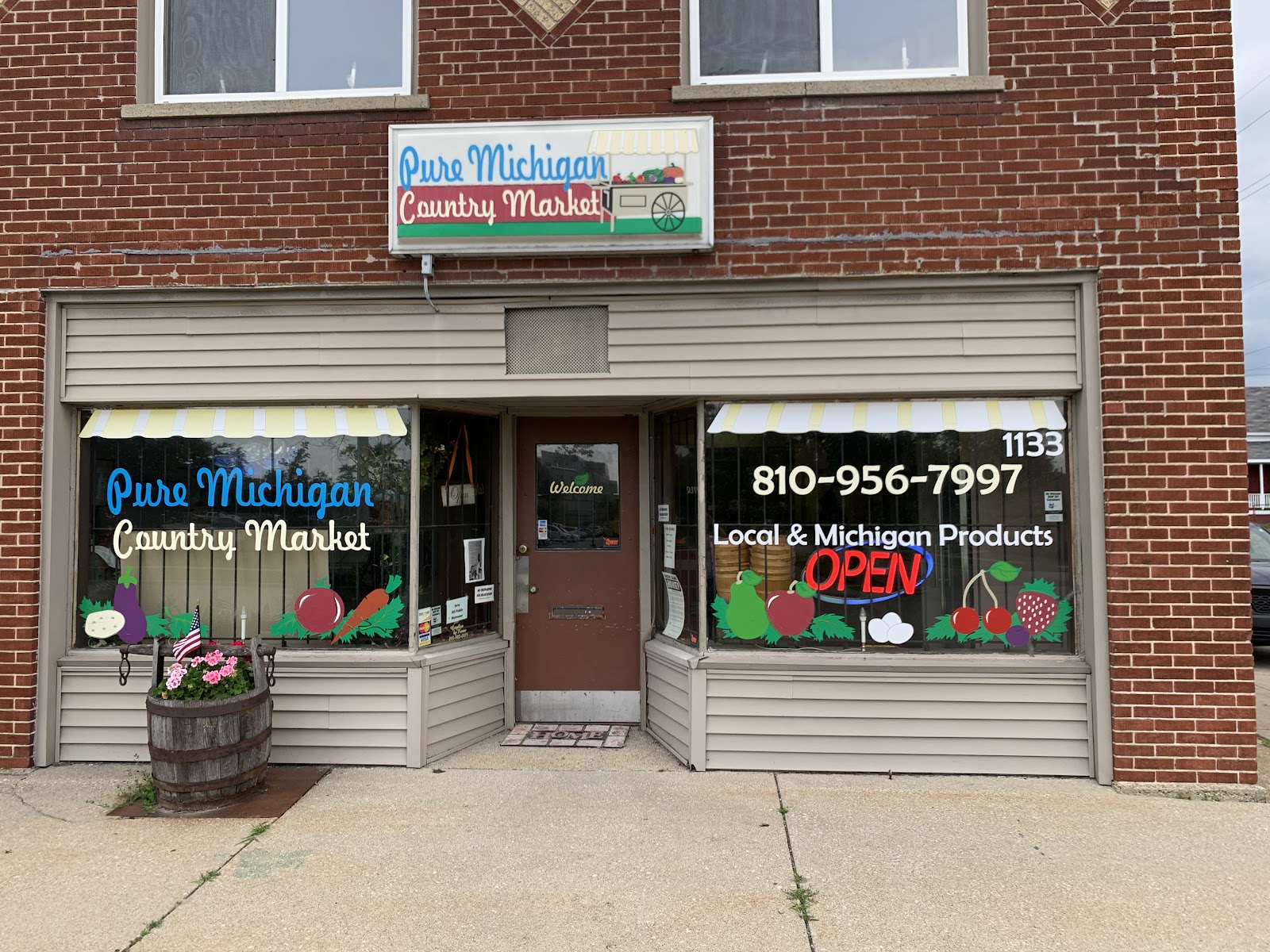 Pure Michigan Country Market in Port Huron