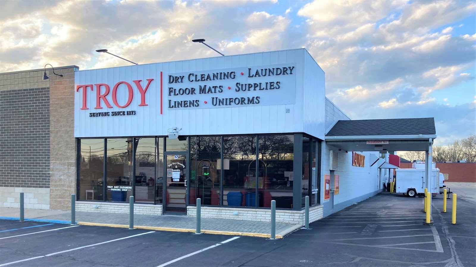Troy Cleaners Port Huron — photo